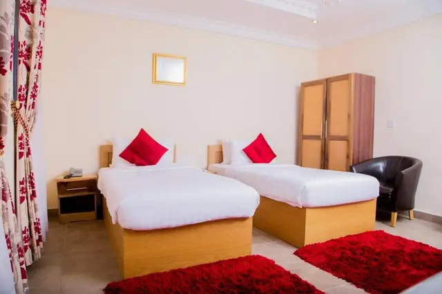 Eden Vale Hotel & Executive Training Cen