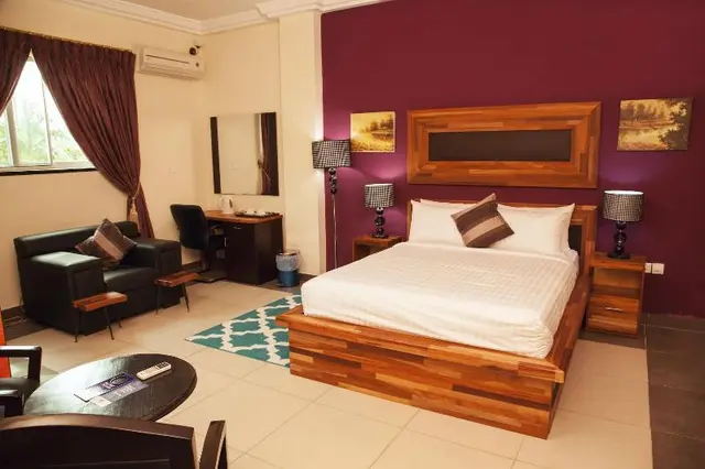 Kingstel Hotel