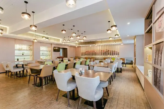 Atour Hotel (Chengdu Shuangliu Airport)