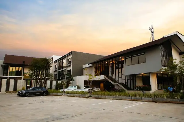 Nai Ya Hotel