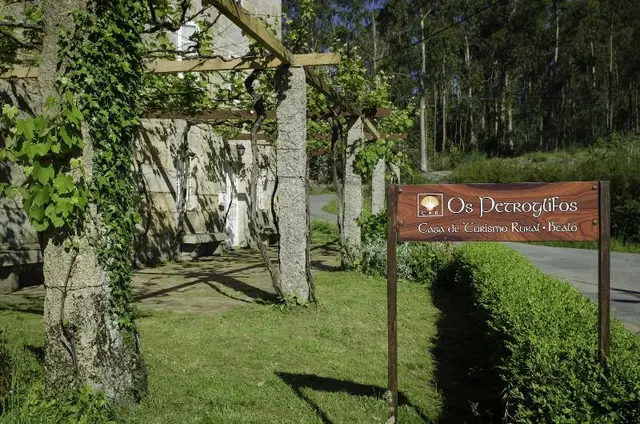 Casa De Turismo Rural Os Petroglifos