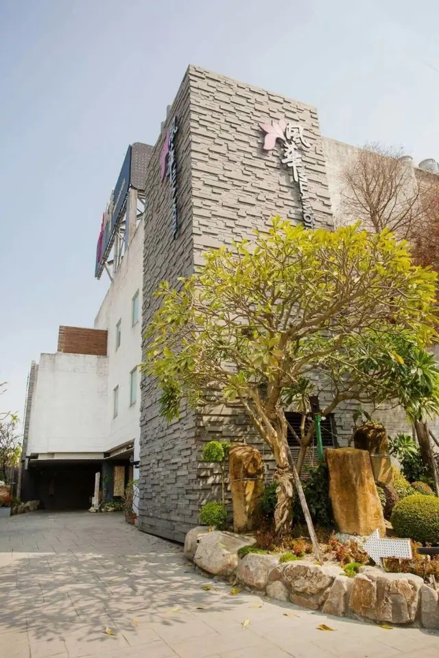 Orient Luxury Villa Motel