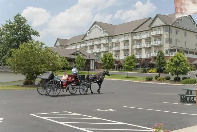 Carlisle Inn Sugarcreek