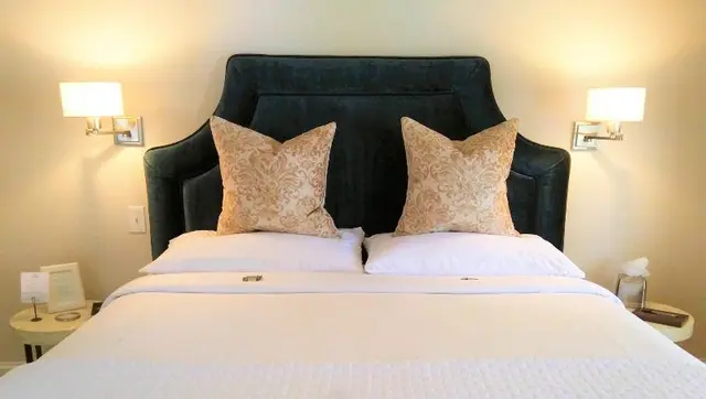 Sparrow Hill Inn