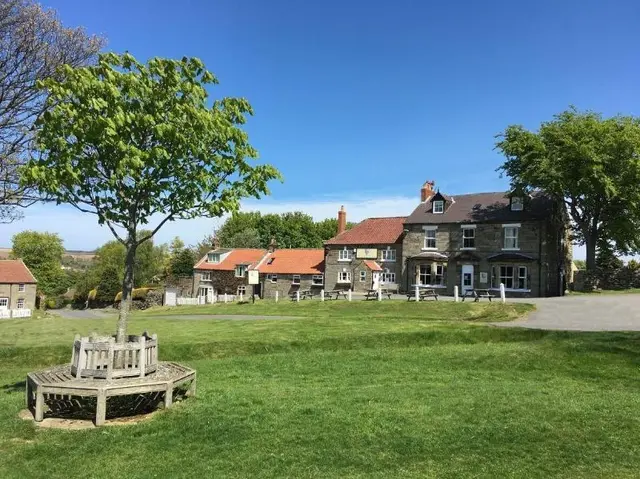 The Fox And Hounds