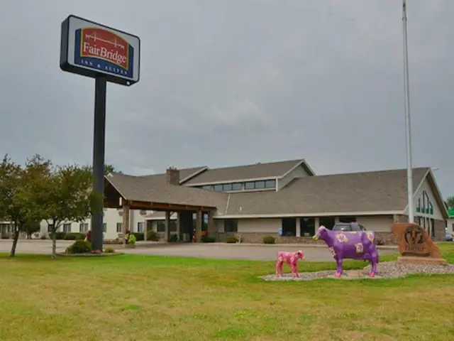 FairBridge Inn & Suites in Thorp, WI