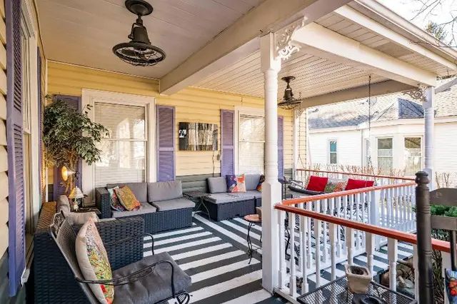 Montgomery Inn Bnb
