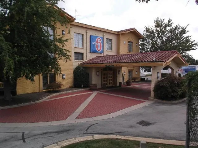 Motel 6 Knoxville, TN
