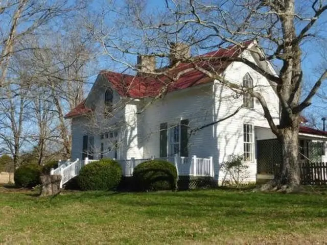 Mulberry Lavender Farm and B&B