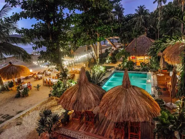 Las Cabanas Beach Resort