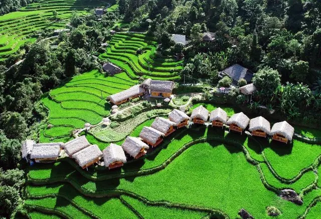 Hoang Su Phi Lodge