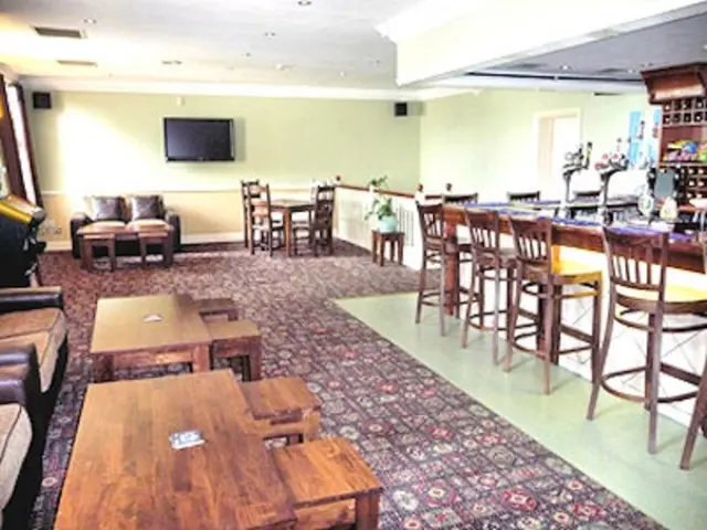 The Captain Howey Hotel