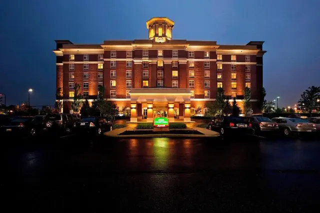 Courtyard by Marriott Easton-Columbus