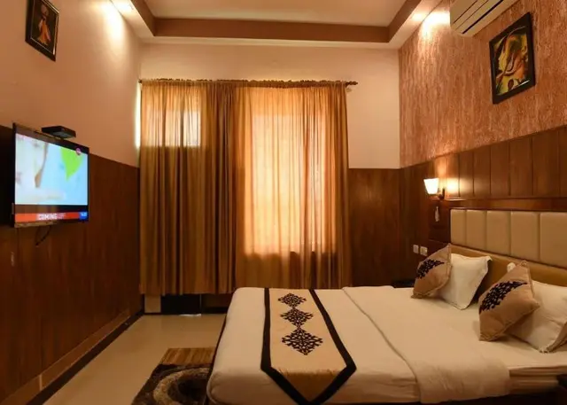 Sona Pristine Hotel
