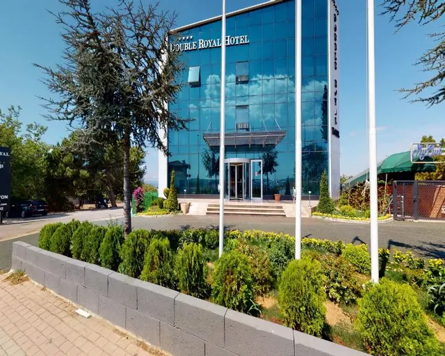 Double Royal Hotel