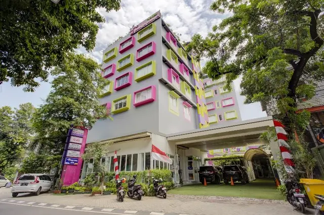 Hotel O Gambir Near Juanda Station