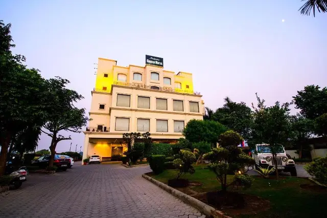 Hotel Majestic Grand