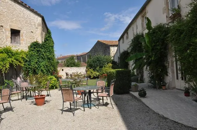 Hotel Du Donjon