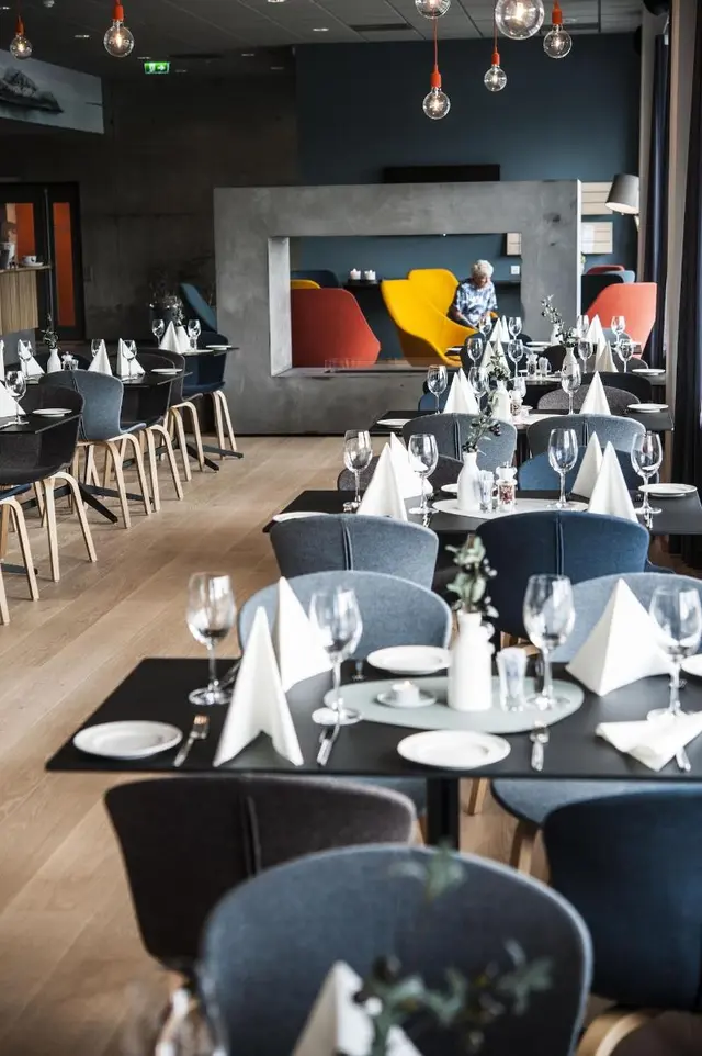 Hjorten Hotell Hitra