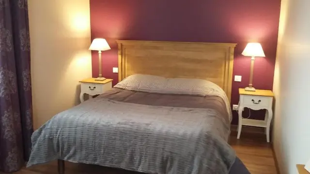 Logis Hôtel les Aubépines