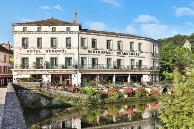 Logis Hotel Charbonnel
