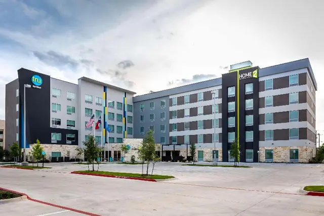 Tru by Hilton Pflugerville
