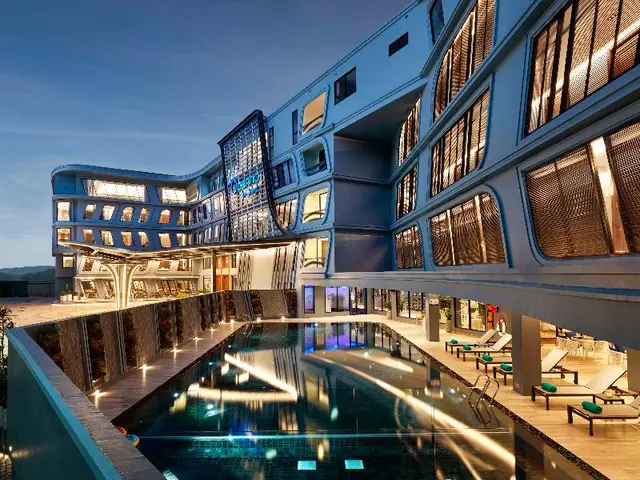 The Oceanic Sportel (SHA Extra Plus)