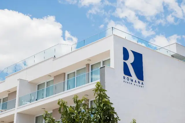 Romana Beach Apartments
