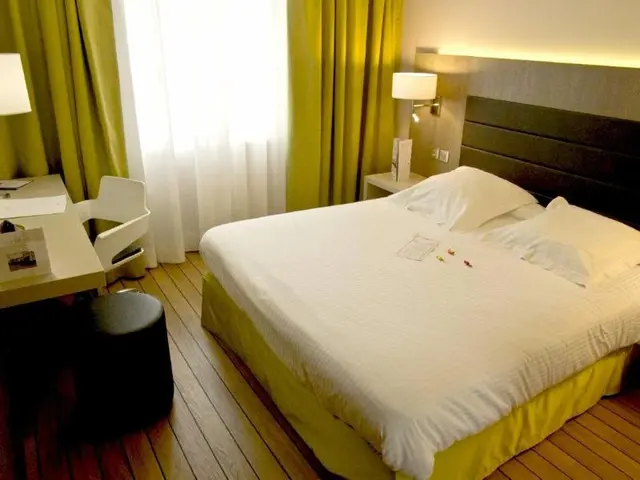 Logis Hotel Les Tuileries