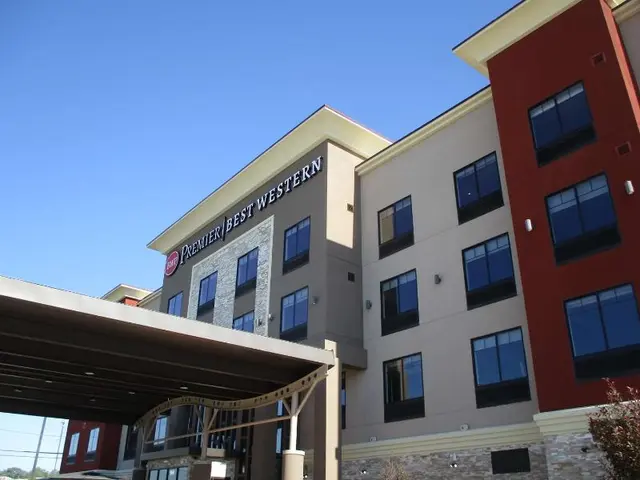 Best Western Premier Liberty Inn & Suites