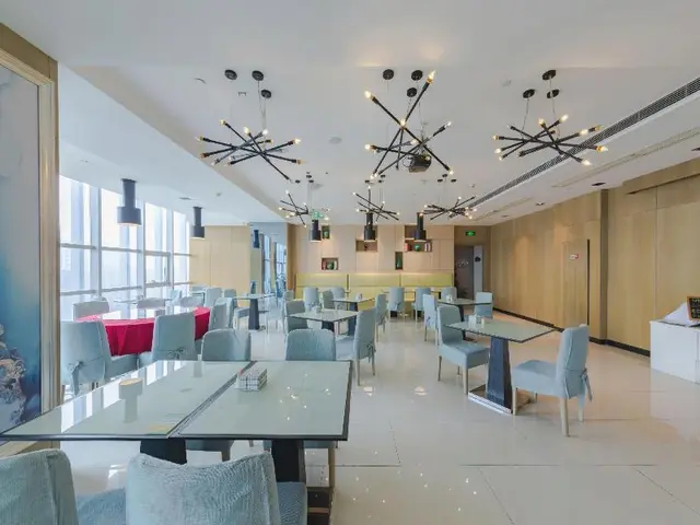 Echarm Hotel Wuhan Jiangxia Zhongbai Plaza