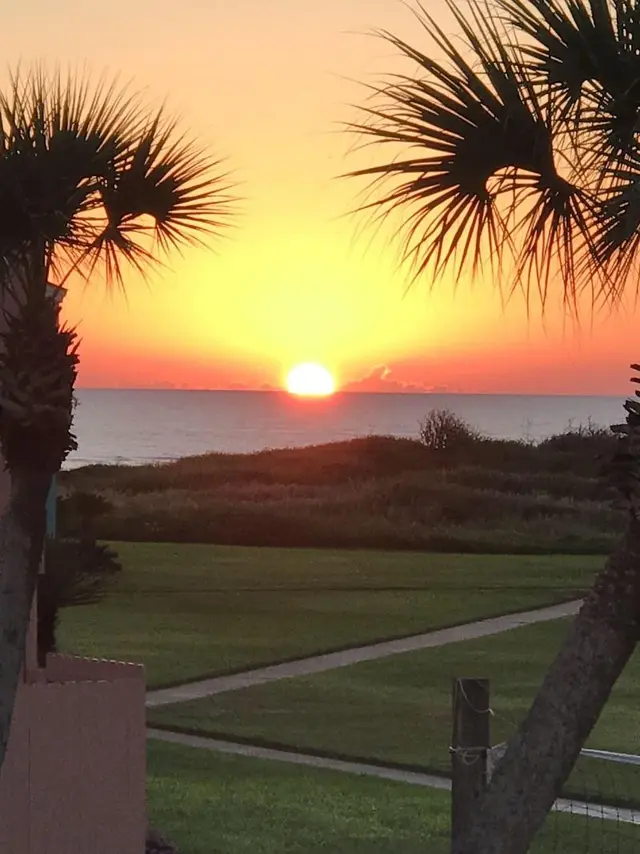 Executive Keys Condominiums on the Beach