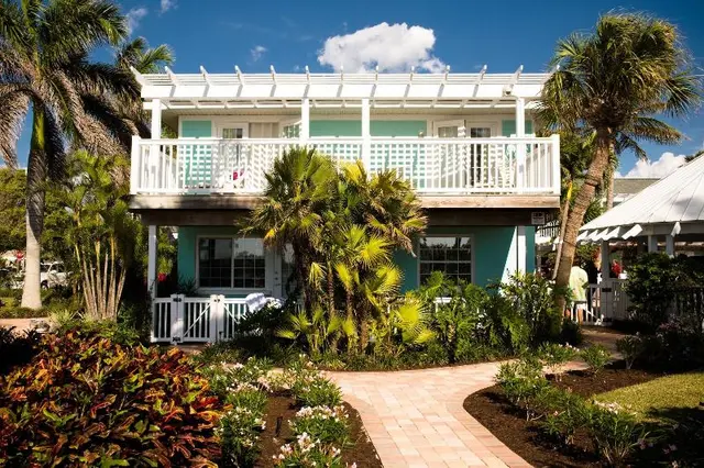 Tropic Isle at Anna Maria Island Inn