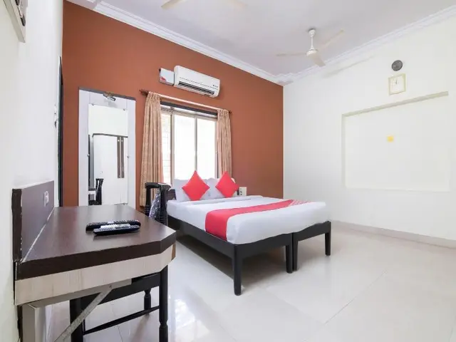 12737 Jk Residency