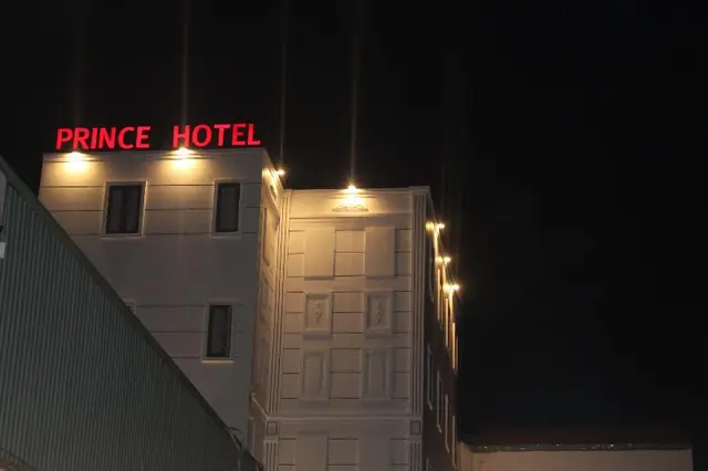 Prince Hotel by ZUZU