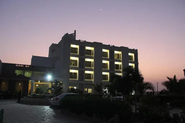Goverdhan Greens Resort Dwarka