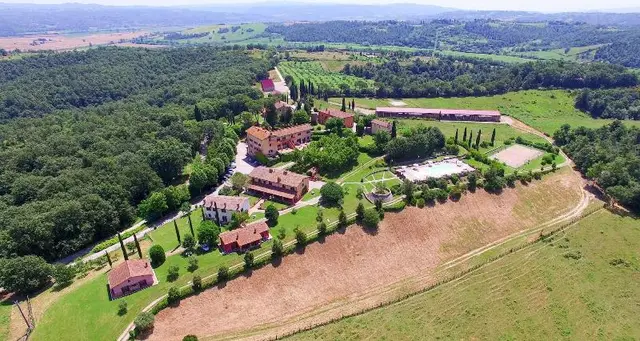 Poggiovalle Tenuta Italiana