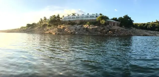 Lake Safari Lodge