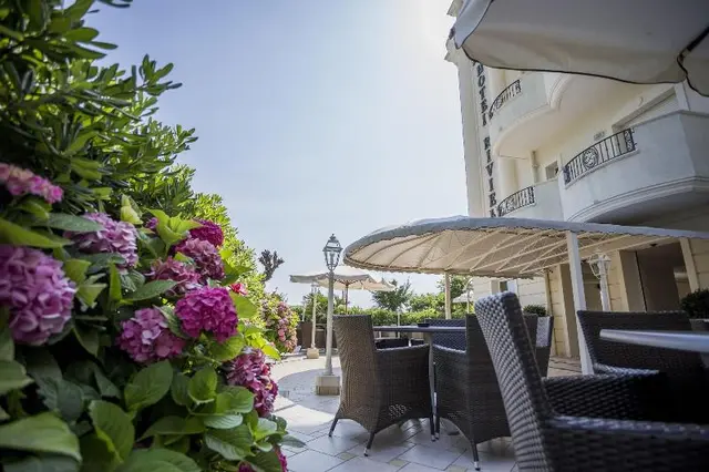 Hotel Riviera