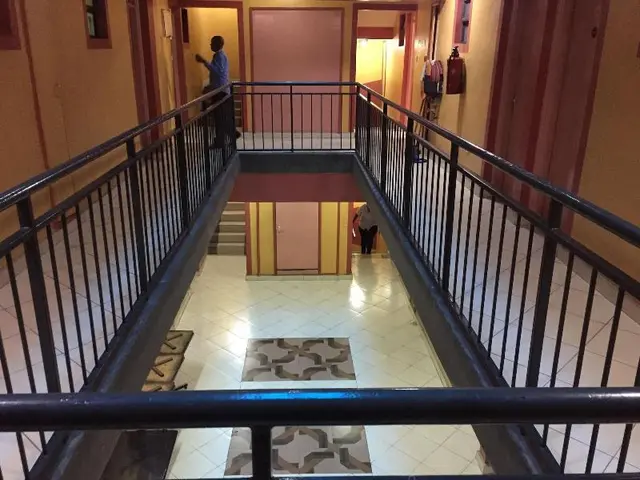 Nyam Hotel