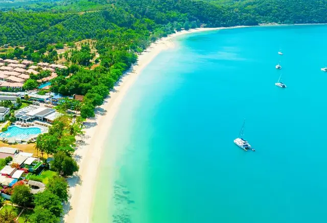 Royal Yao Yai Island Beach Resort -SHA Extra Plus+
