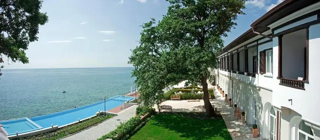 Oasis Boutique Hotel
