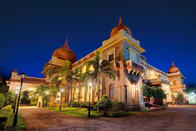 WelcomHeritage Shivavilas Palace