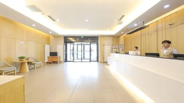Ji Hotel (Harbin Central Street, Saint Sophia Cath