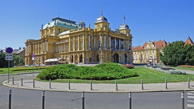Manda Heritage Hotel