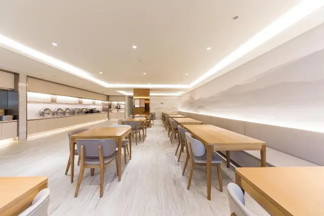 Ji Hotel (Shanghai Hongmei South Road Subway Stati