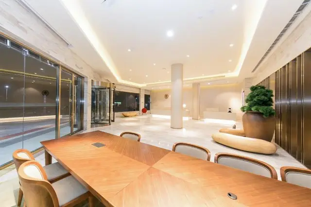 Ji Hotel (Jiuhua Mountain Scenic Area)