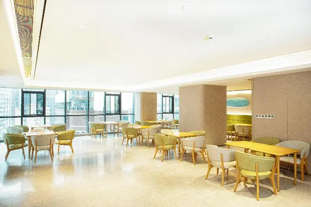 Ji Hotel (Chongqing Jiefangbei Hongyadong)
