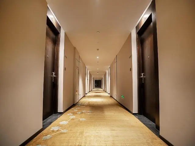 Hanting Hotel (Xingyang Government Store)
