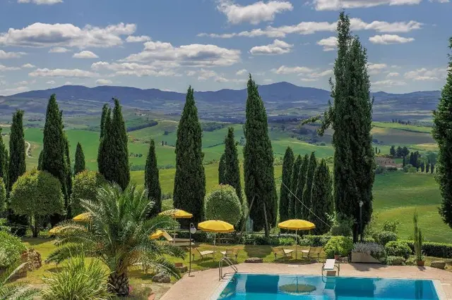 Casanova - Panoramic Rooms and Suites
